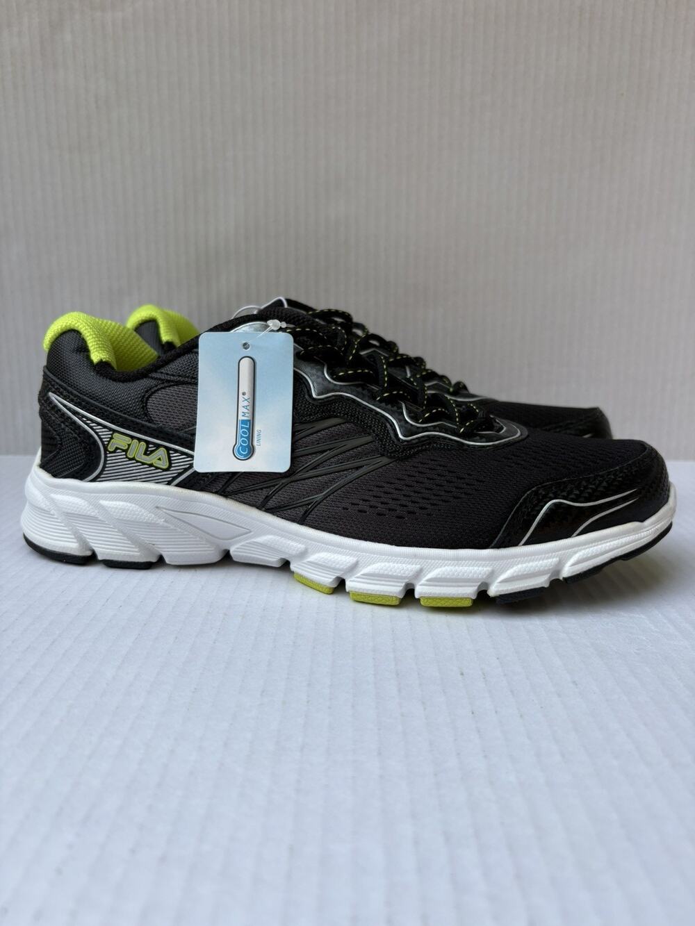 FILA Men’s 8.5 CoolMax Running Shoes Black Neon Yellow Athletic Sneakers